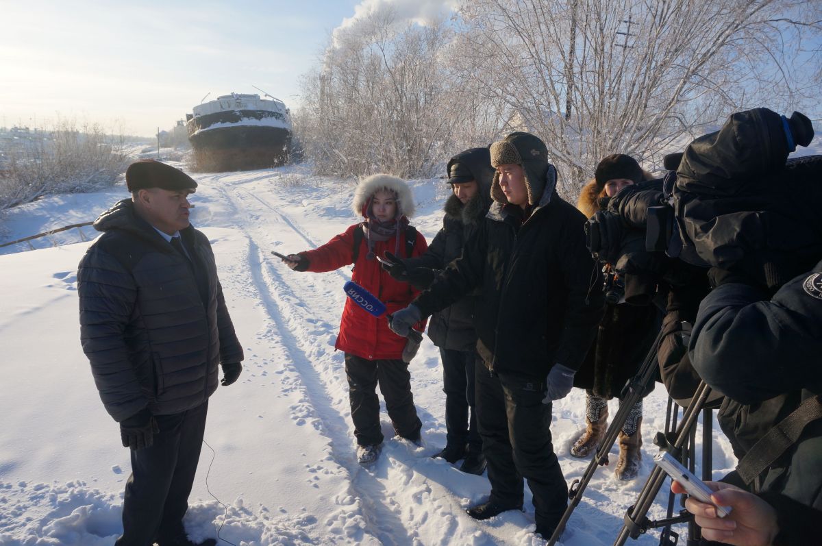 азаров журн