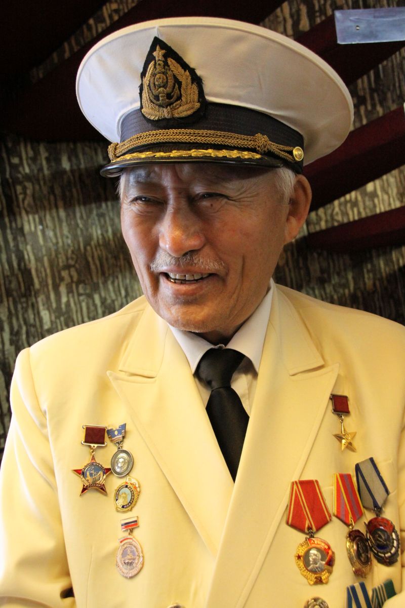 спиридонов герой