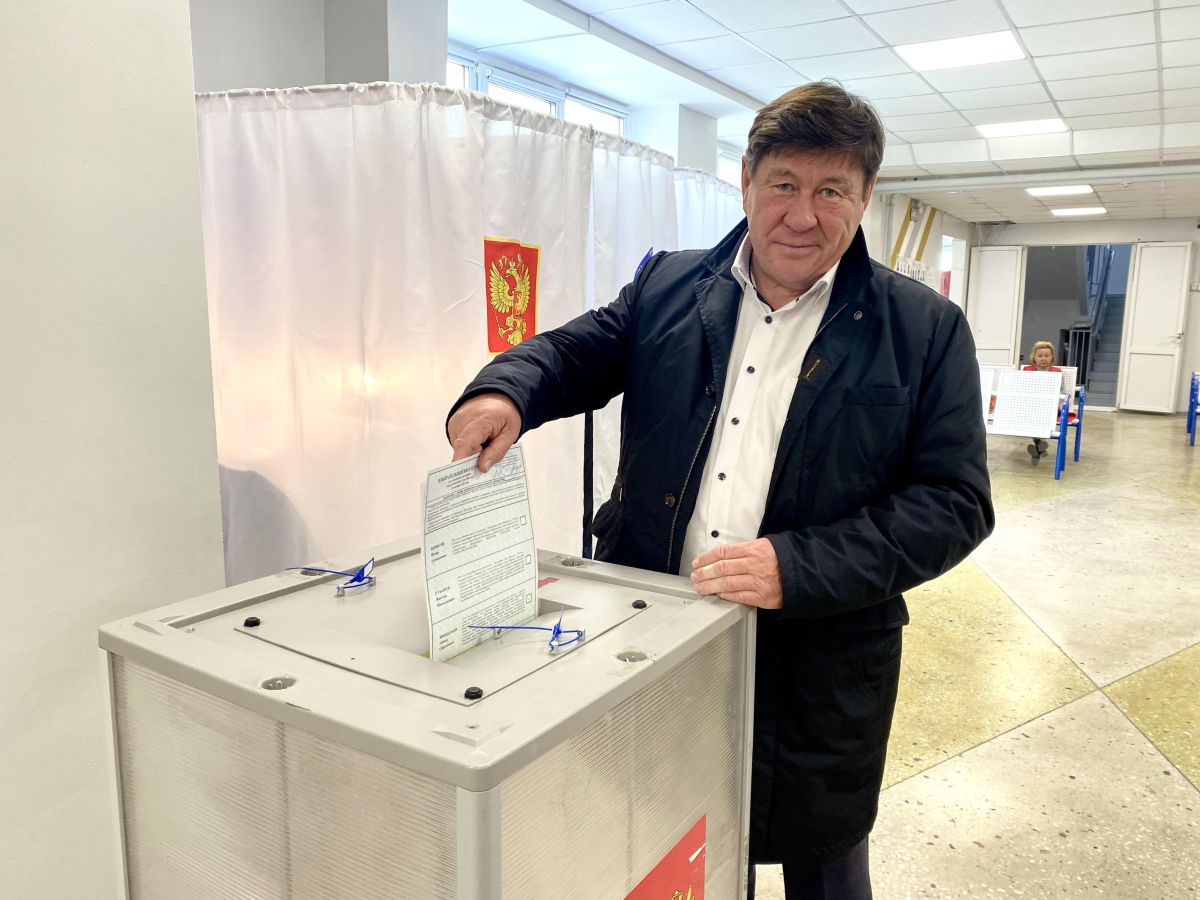 сергей ларионов4