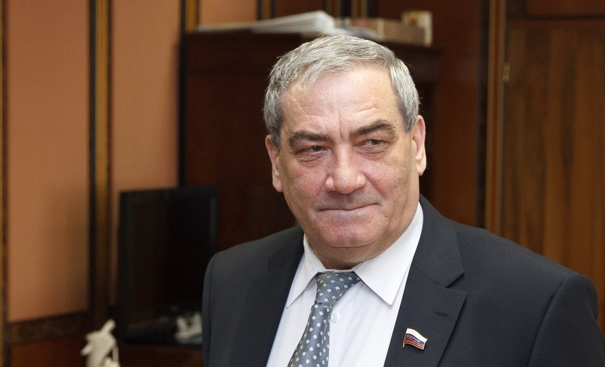 Речники поздравляют Вячеслава Штырова с юбилеем!