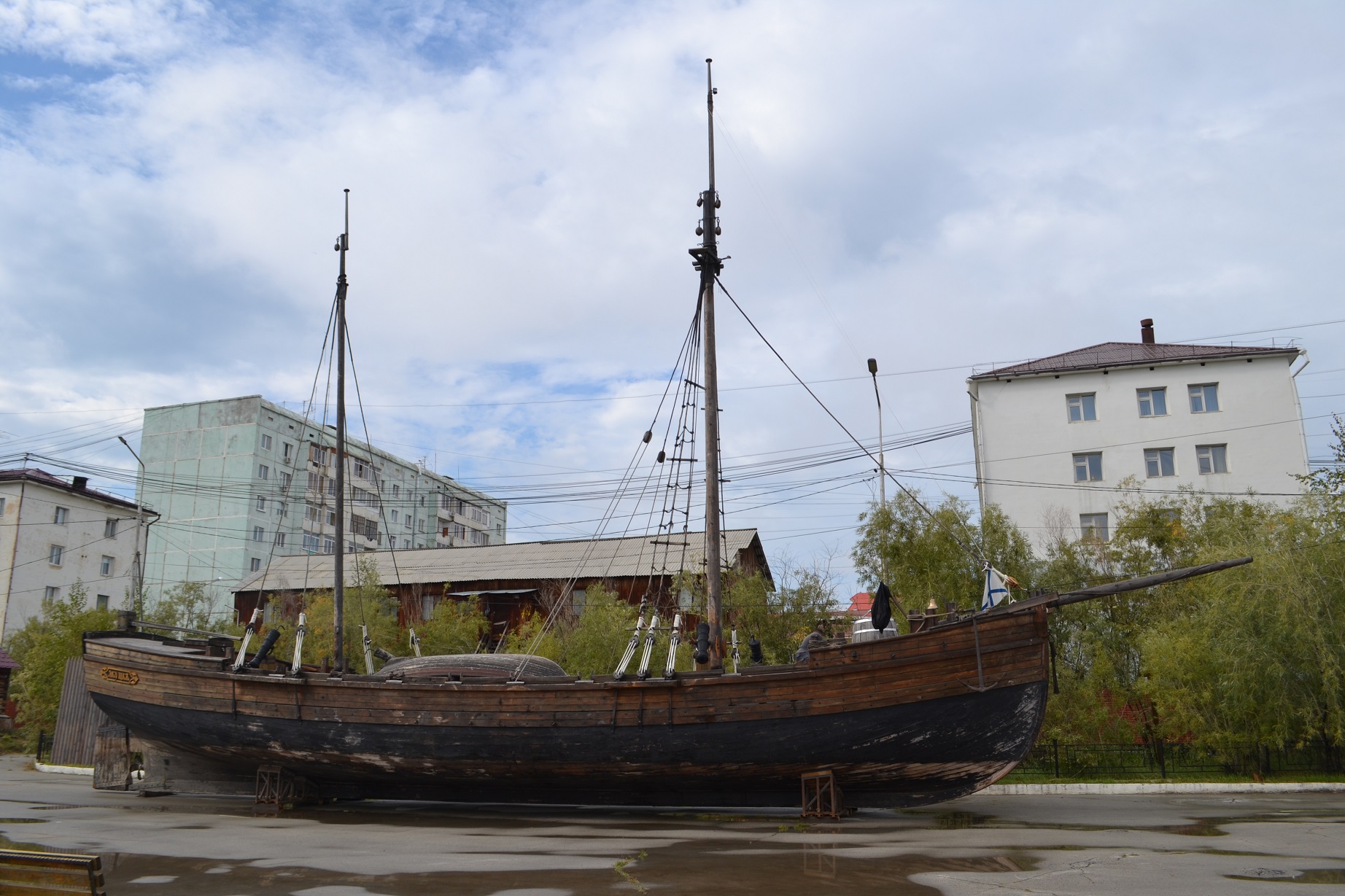 «Якуцкъ» бросает якорь в Якутске