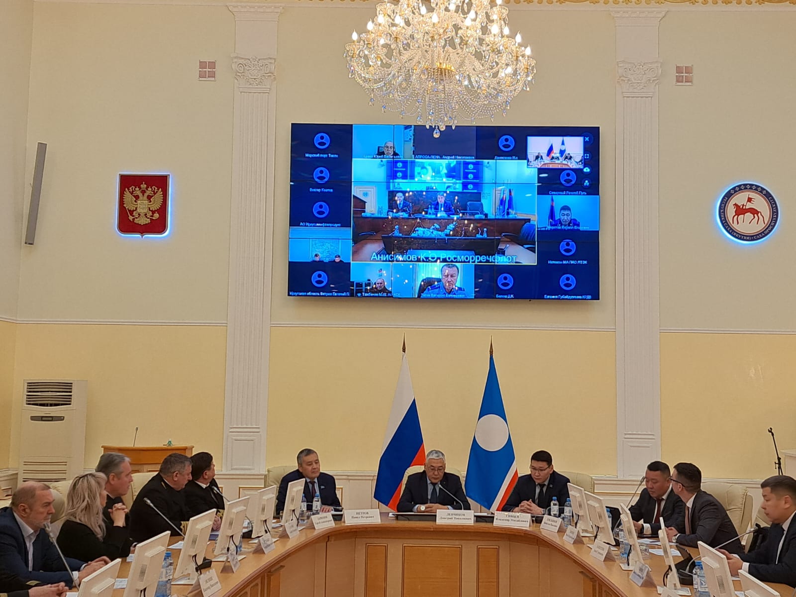 Генеральный директор Ленского речного пароходства Сергей Ларионов принял участие в заседании Экспертного Совета