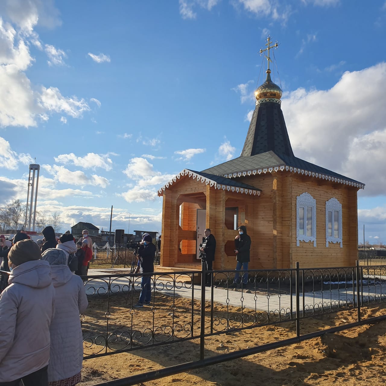 На Графском берегу освящена часовня