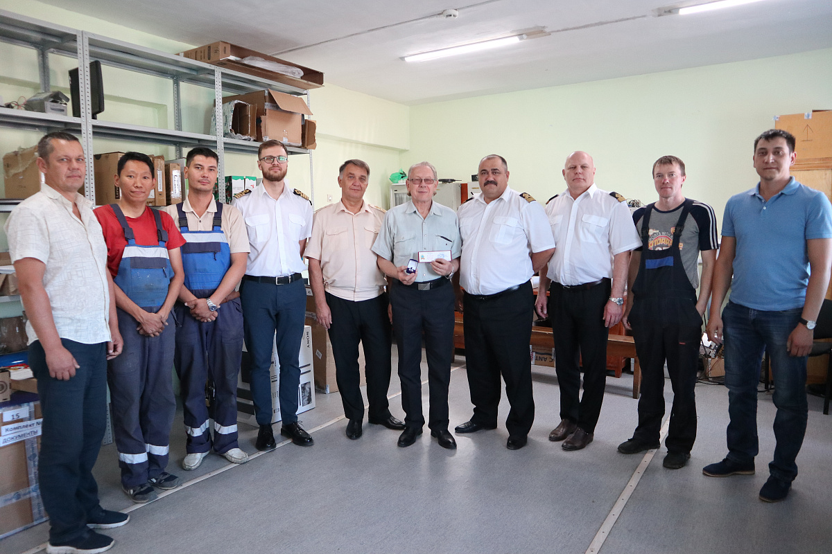 Юрия Теплякова проводили на заслуженный отдых