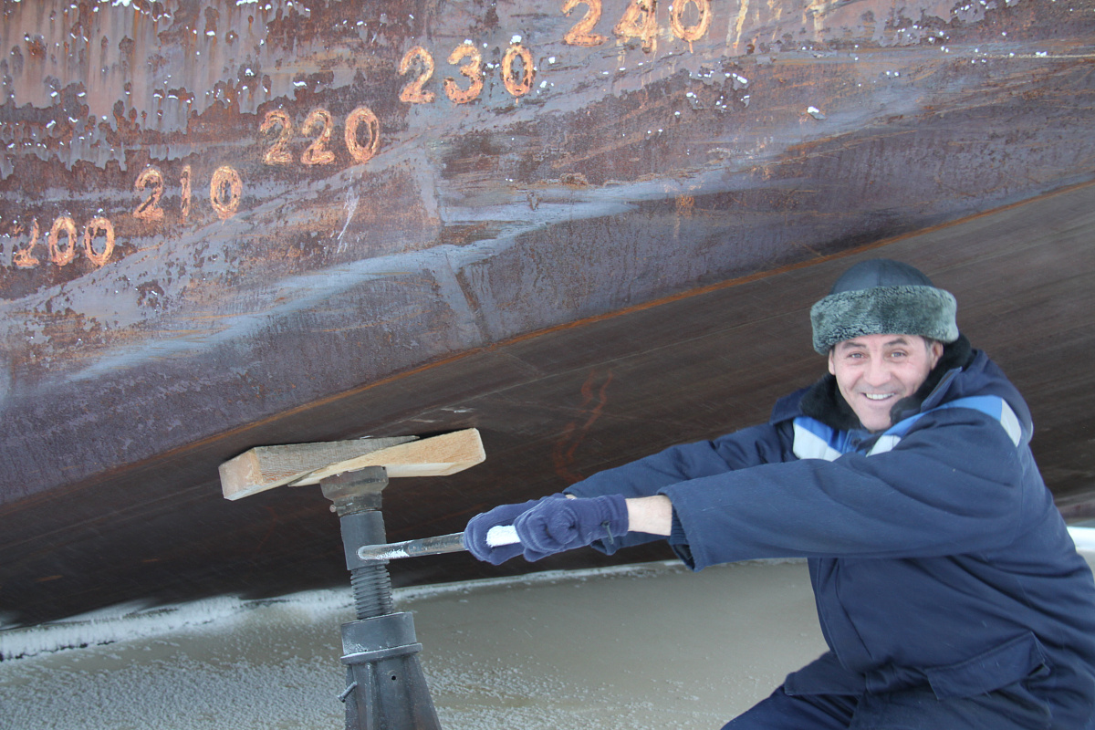 Дневник судоремонта: Выморозочные работы – в графике