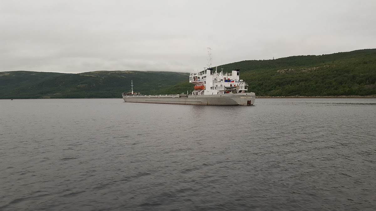 Дневник навигации: На Лене навигация завершена, на Белом море продолжается