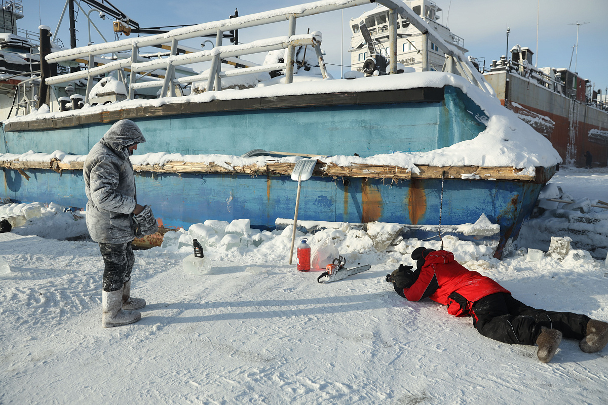 На Жатайском затоне начались съемки докфильма «Миша-ледокол»